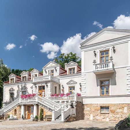 Palac Tarnowskich Hotel & Restauracja & Spa Ostrowiec Świętokrzyski Eksteriør billede
