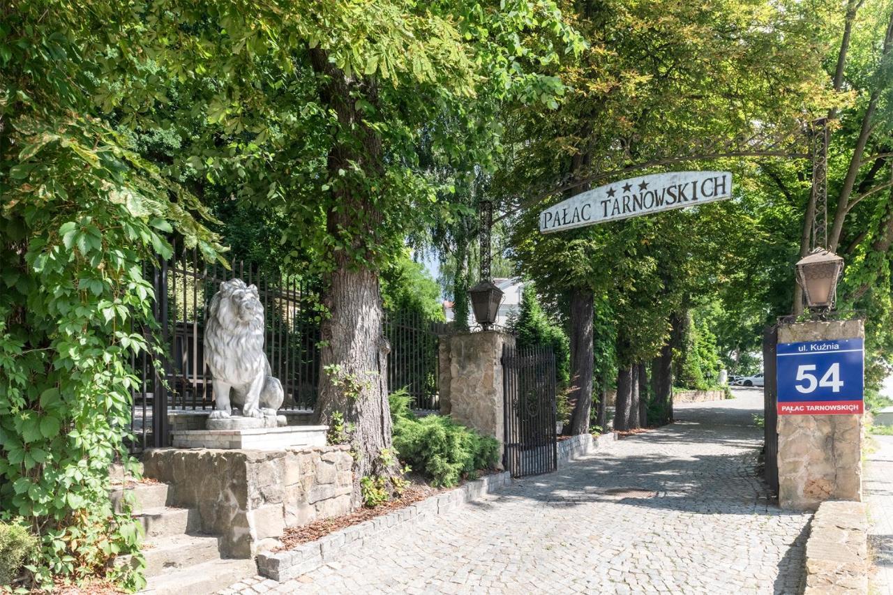 Palac Tarnowskich Hotel & Restauracja & Spa Ostrowiec Świętokrzyski Eksteriør billede