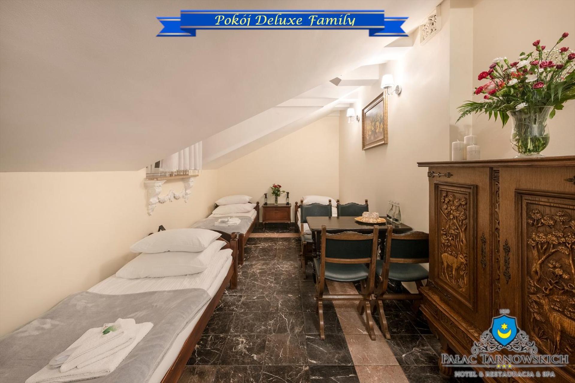 Palac Tarnowskich Hotel & Restauracja & Spa Ostrowiec Świętokrzyski Eksteriør billede